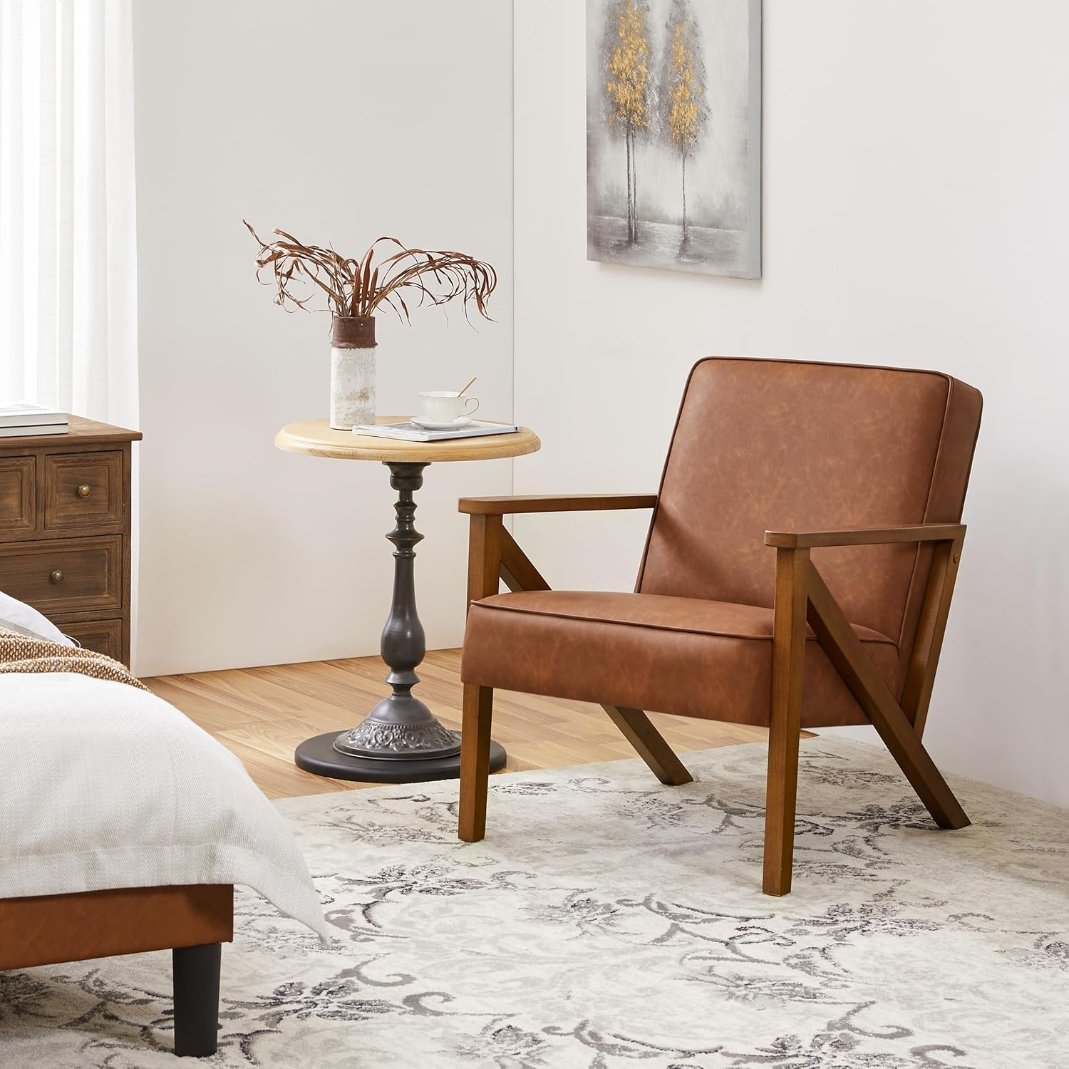 Faux Leather Lounge Chair with Wood Frame, Modern Retro for Living Room & Office