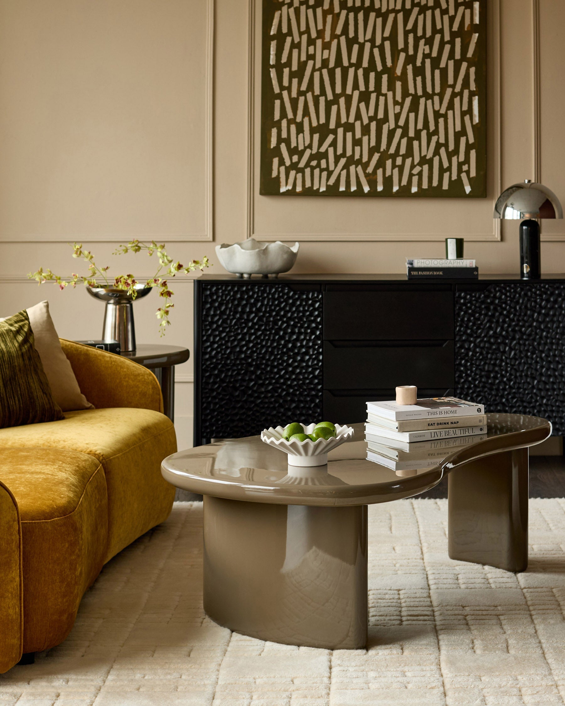 Gloss Coffee Table for Modern Living Rooms