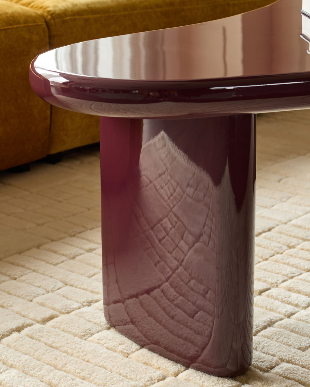 Gloss Coffee Table for Modern Living Rooms