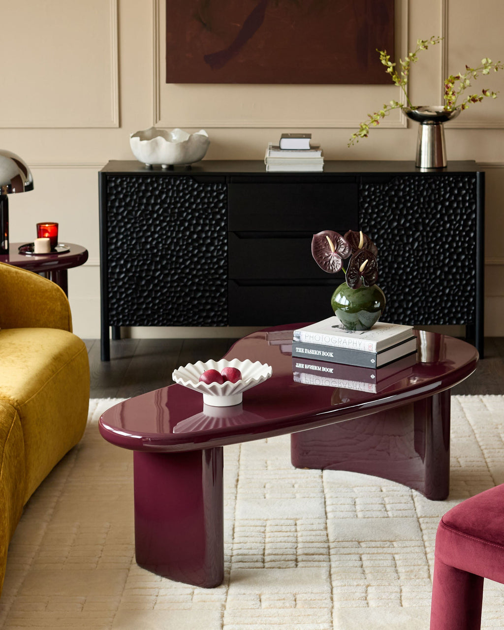 Gloss Coffee Table for Modern Living Rooms