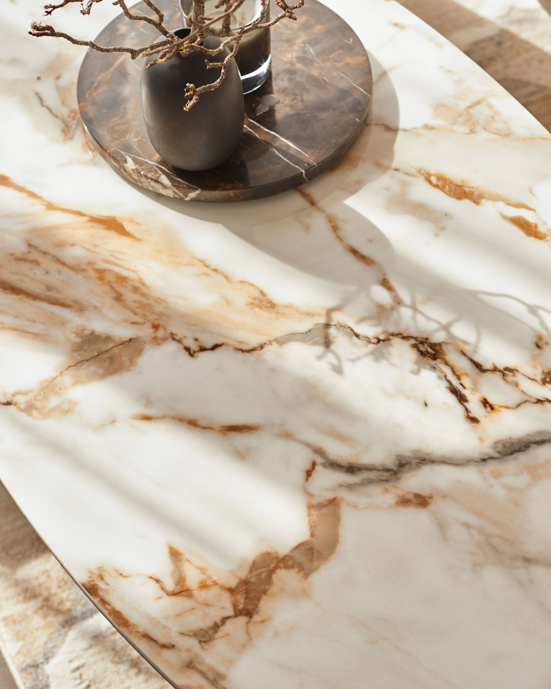 ceramic coffee table for Modern Living Room Spaces